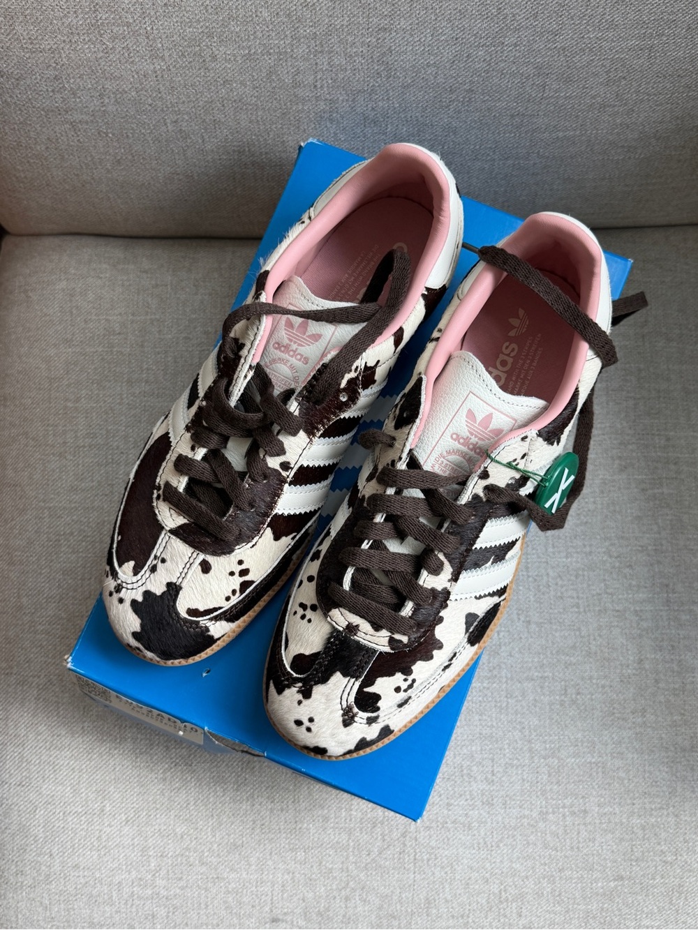 Adidas Cow Print Samba Sneakers,pony hair,US 9, fit closer to US 10, insole 26cm - Picture 2 of 11